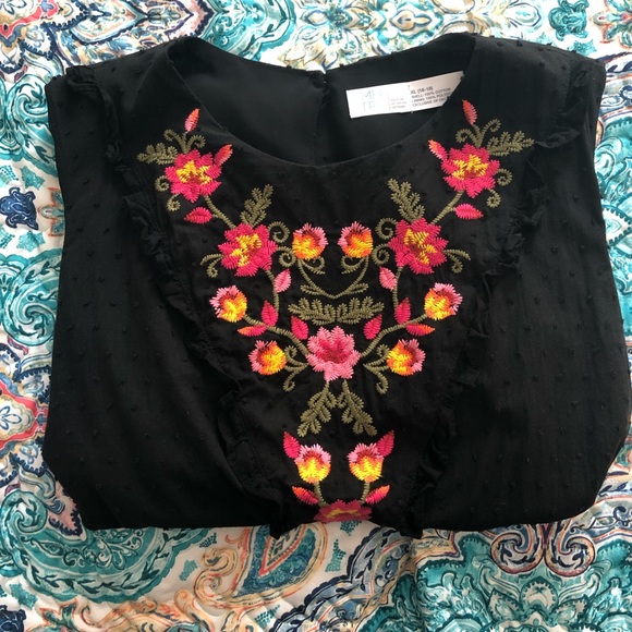 PEPLUM TANK TOP BLOUSE - Picture 2 of 3